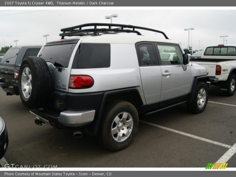Titanium Metallic / Dark Charcoal 2007 Toyota FJ Cruiser 4WD