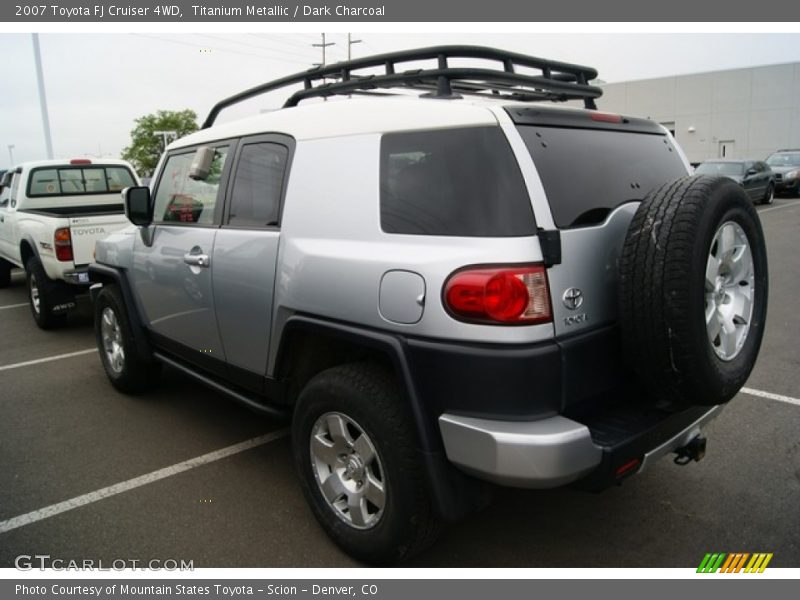 Titanium Metallic / Dark Charcoal 2007 Toyota FJ Cruiser 4WD