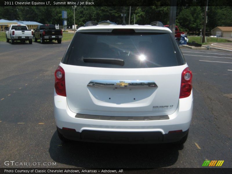 Summit White / Jet Black 2011 Chevrolet Equinox LT