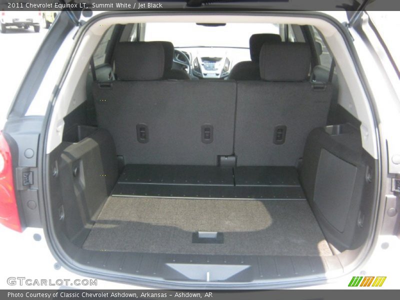 Summit White / Jet Black 2011 Chevrolet Equinox LT