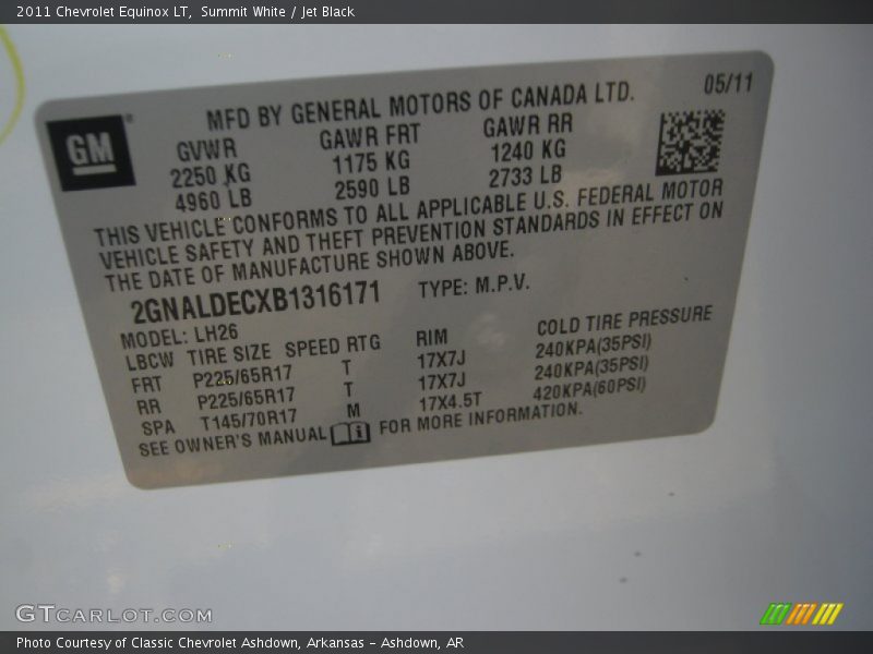 Summit White / Jet Black 2011 Chevrolet Equinox LT