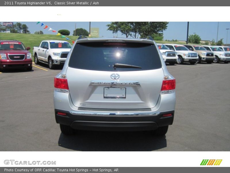 Classic Silver Metallic / Ash 2011 Toyota Highlander V6