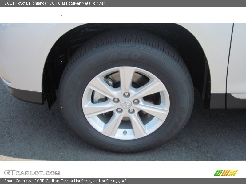 Classic Silver Metallic / Ash 2011 Toyota Highlander V6