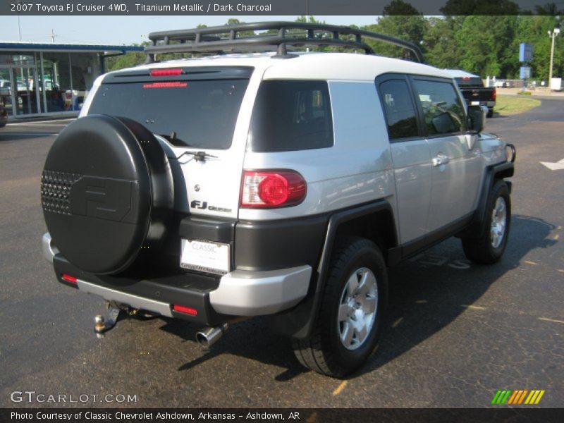 Titanium Metallic / Dark Charcoal 2007 Toyota FJ Cruiser 4WD