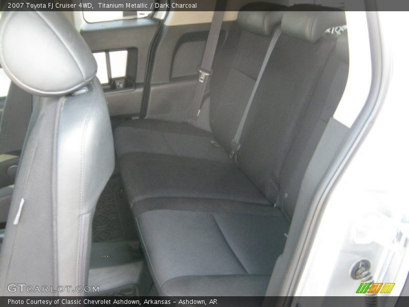 Titanium Metallic / Dark Charcoal 2007 Toyota FJ Cruiser 4WD