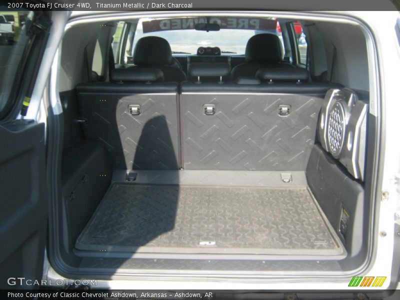 Titanium Metallic / Dark Charcoal 2007 Toyota FJ Cruiser 4WD
