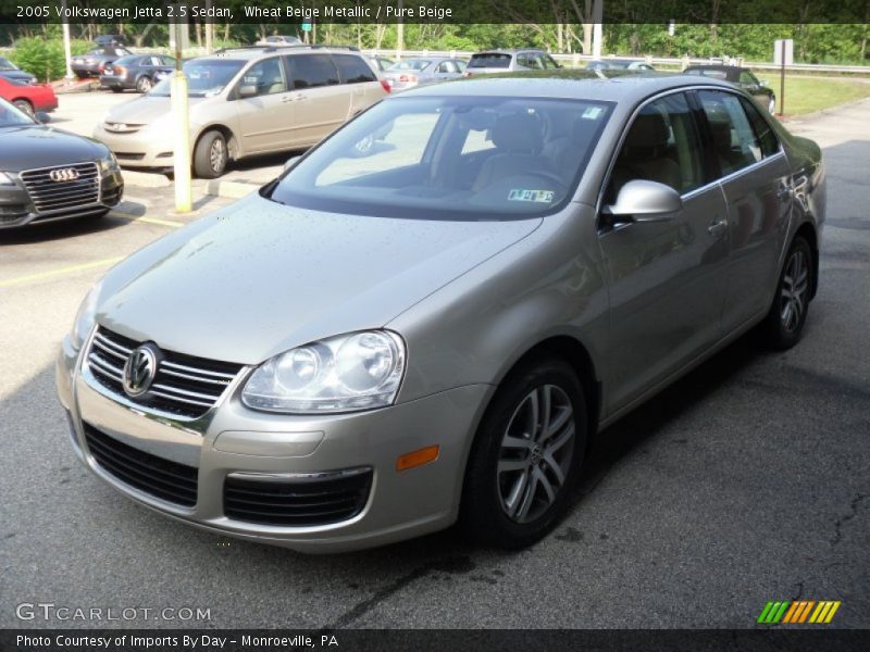Wheat Beige Metallic / Pure Beige 2005 Volkswagen Jetta 2.5 Sedan