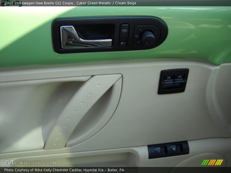 Cyber Green Metallic / Cream Beige 2005 Volkswagen New Beetle GLS Coupe