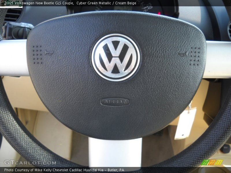 Cyber Green Metallic / Cream Beige 2005 Volkswagen New Beetle GLS Coupe