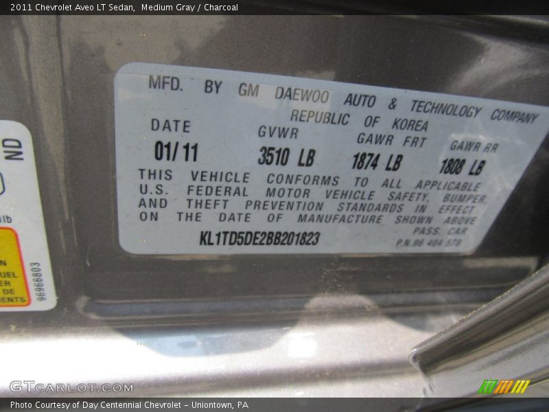 Medium Gray / Charcoal 2011 Chevrolet Aveo LT Sedan