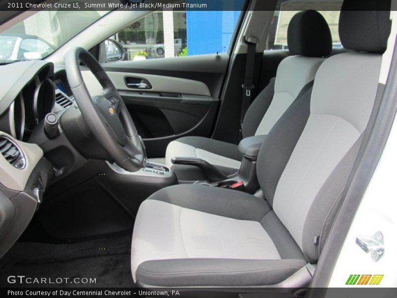 Summit White / Jet Black/Medium Titanium 2011 Chevrolet Cruze LS