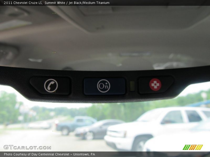 Summit White / Jet Black/Medium Titanium 2011 Chevrolet Cruze LS