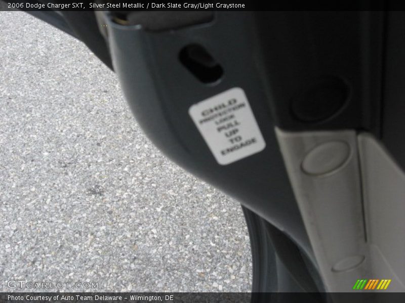 Silver Steel Metallic / Dark Slate Gray/Light Graystone 2006 Dodge Charger SXT