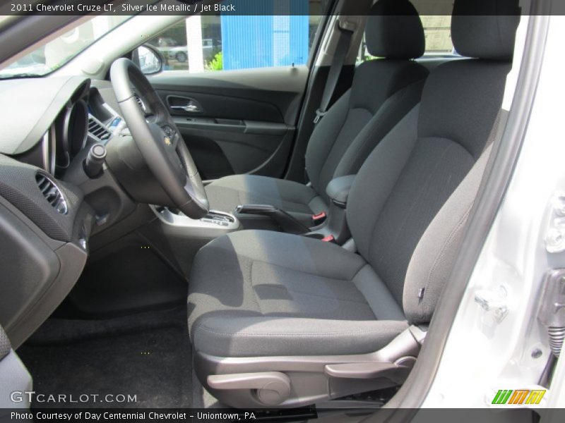 Silver Ice Metallic / Jet Black 2011 Chevrolet Cruze LT