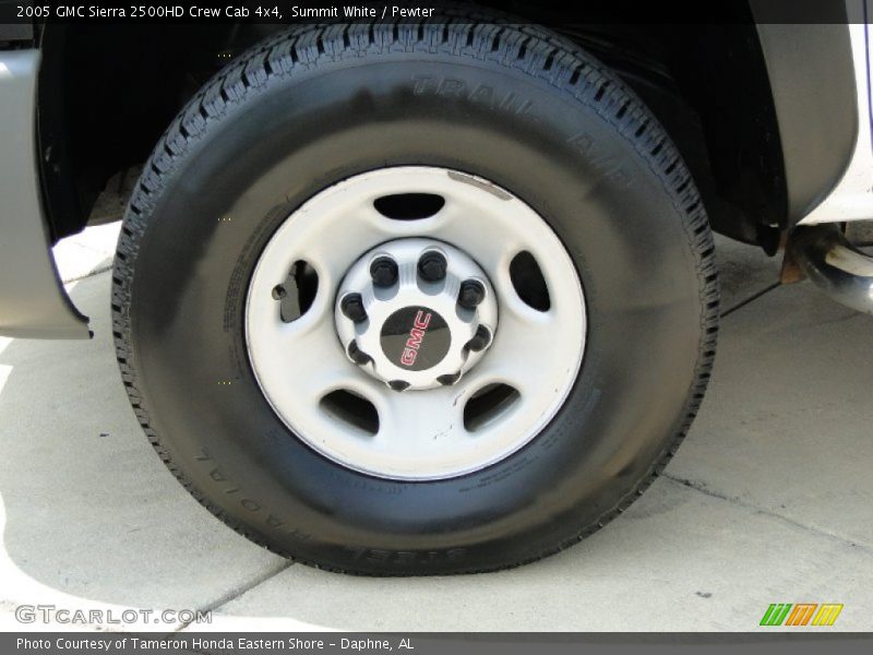 Summit White / Pewter 2005 GMC Sierra 2500HD Crew Cab 4x4