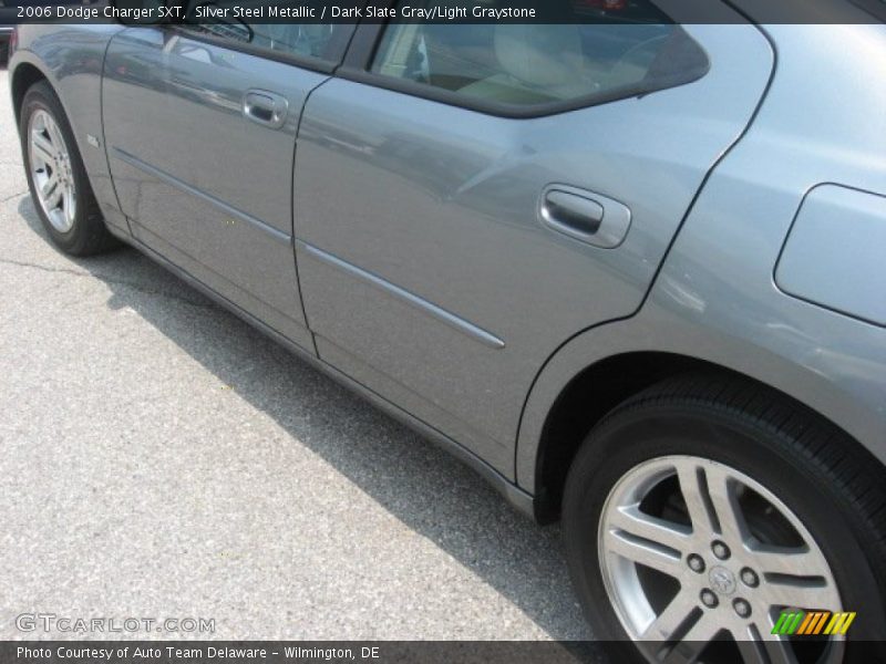 Silver Steel Metallic / Dark Slate Gray/Light Graystone 2006 Dodge Charger SXT