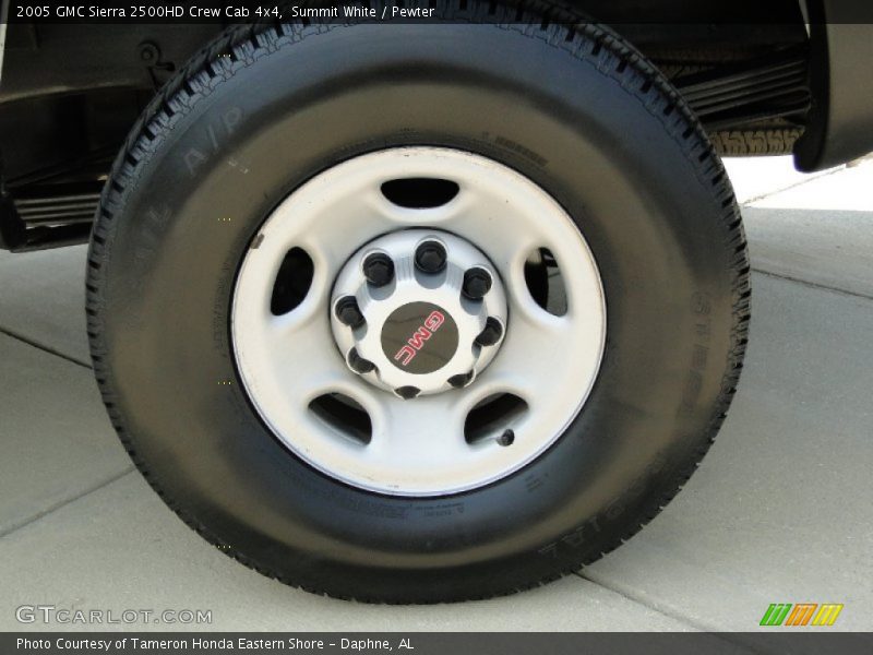 Summit White / Pewter 2005 GMC Sierra 2500HD Crew Cab 4x4