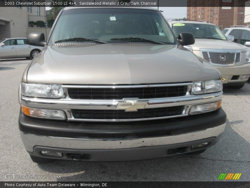Sandalwood Metallic / Gray/Dark Charcoal 2003 Chevrolet Suburban 1500 LS 4x4