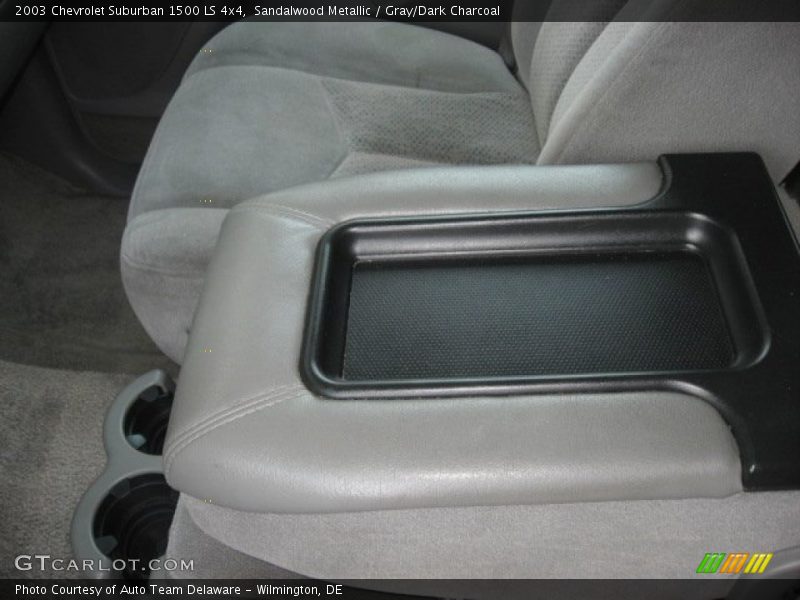 Sandalwood Metallic / Gray/Dark Charcoal 2003 Chevrolet Suburban 1500 LS 4x4
