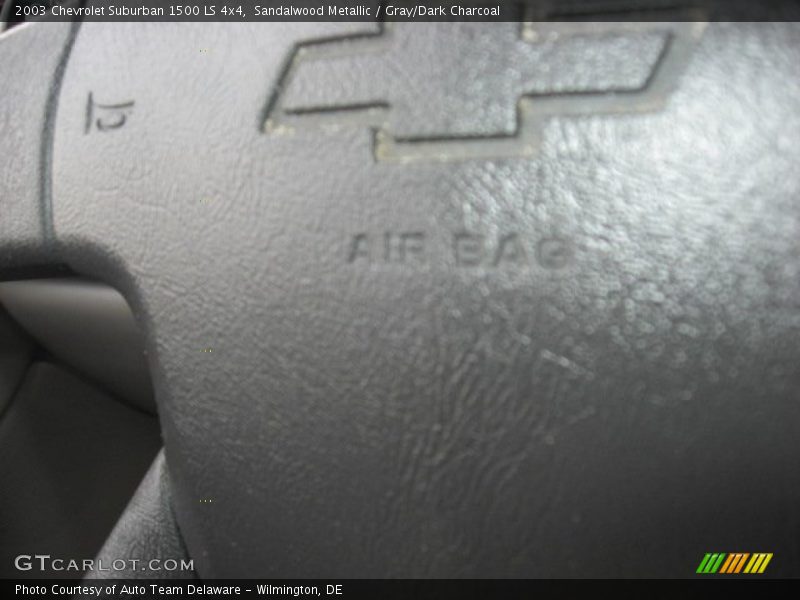 Sandalwood Metallic / Gray/Dark Charcoal 2003 Chevrolet Suburban 1500 LS 4x4