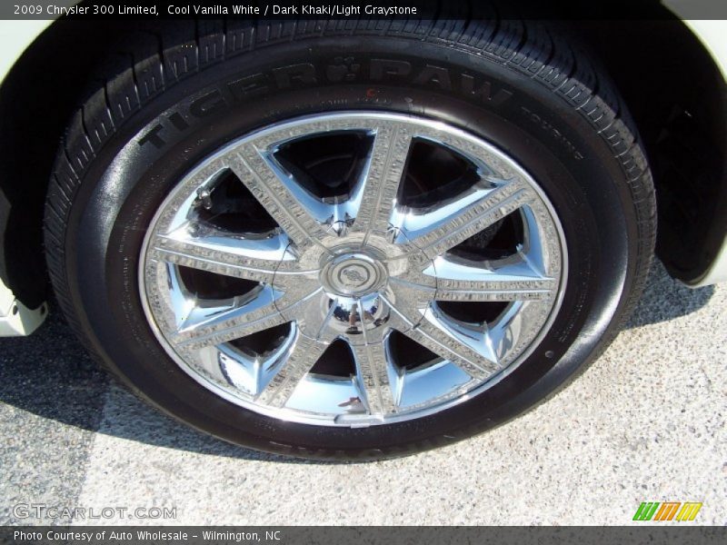 Cool Vanilla White / Dark Khaki/Light Graystone 2009 Chrysler 300 Limited