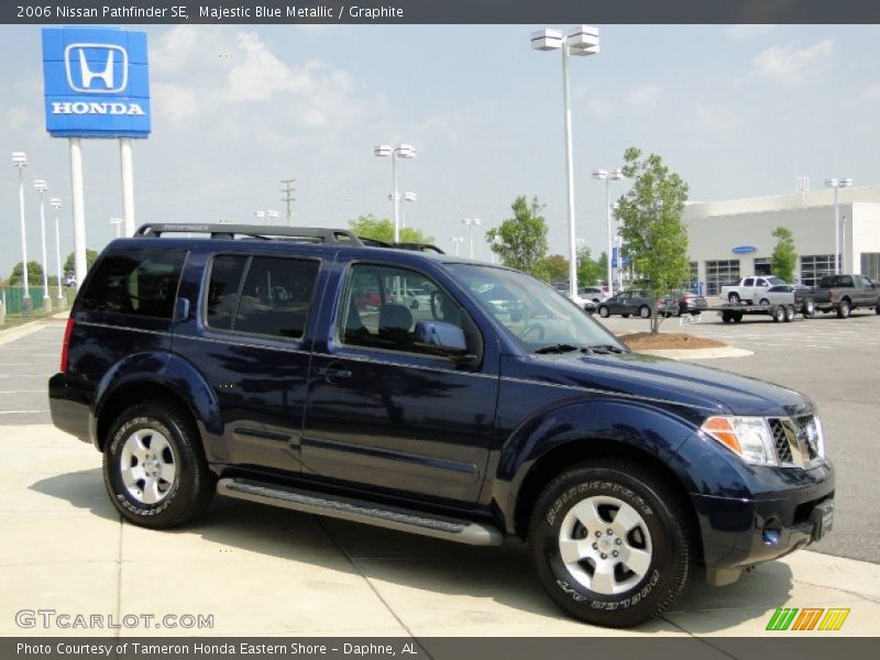 Majestic Blue Metallic / Graphite 2006 Nissan Pathfinder SE