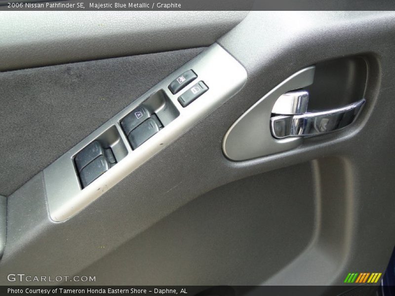 Majestic Blue Metallic / Graphite 2006 Nissan Pathfinder SE