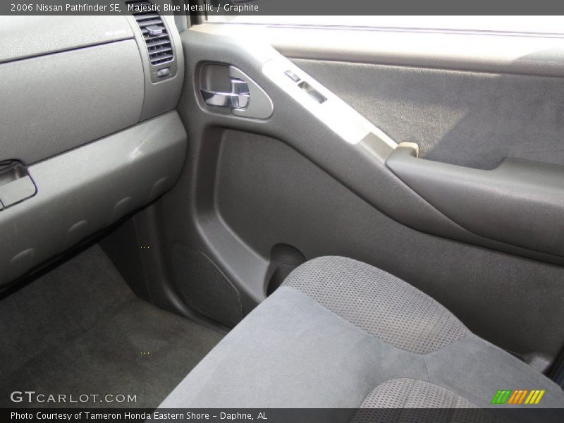 Majestic Blue Metallic / Graphite 2006 Nissan Pathfinder SE