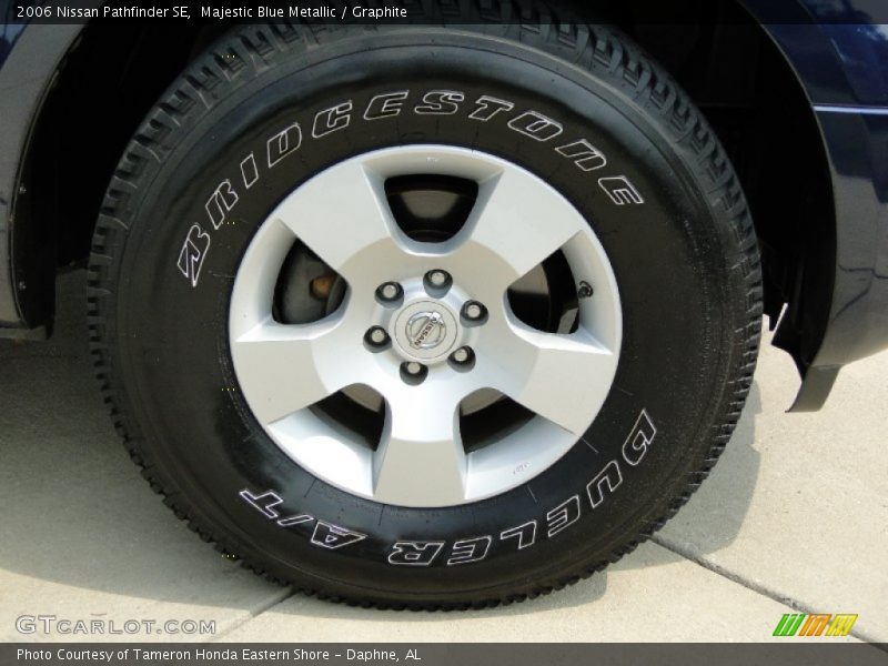 Majestic Blue Metallic / Graphite 2006 Nissan Pathfinder SE
