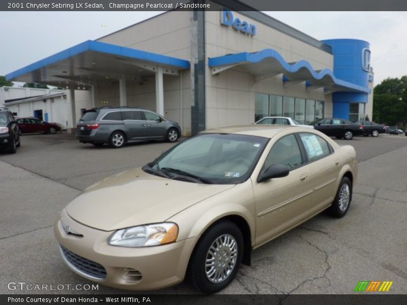 Champagne Pearlcoat / Sandstone 2001 Chrysler Sebring LX Sedan