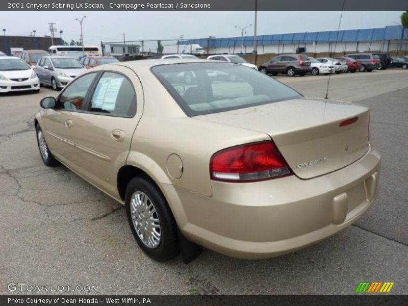 Champagne Pearlcoat / Sandstone 2001 Chrysler Sebring LX Sedan