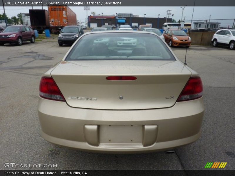 Champagne Pearlcoat / Sandstone 2001 Chrysler Sebring LX Sedan