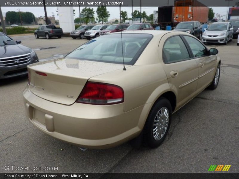 Champagne Pearlcoat / Sandstone 2001 Chrysler Sebring LX Sedan