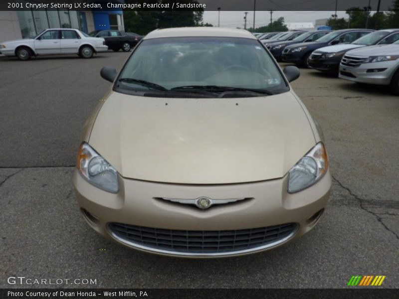 Champagne Pearlcoat / Sandstone 2001 Chrysler Sebring LX Sedan