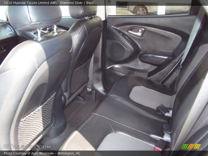 Diamond Silver / Black 2010 Hyundai Tucson Limited AWD