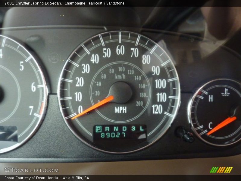 Champagne Pearlcoat / Sandstone 2001 Chrysler Sebring LX Sedan