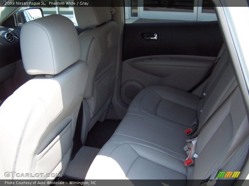 Phantom White / Gray 2009 Nissan Rogue SL