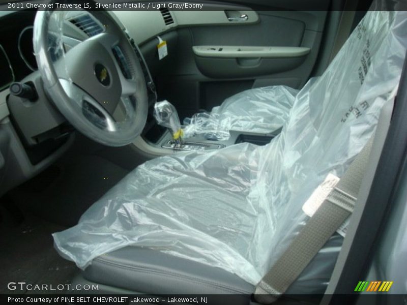 Silver Ice Metallic / Light Gray/Ebony 2011 Chevrolet Traverse LS