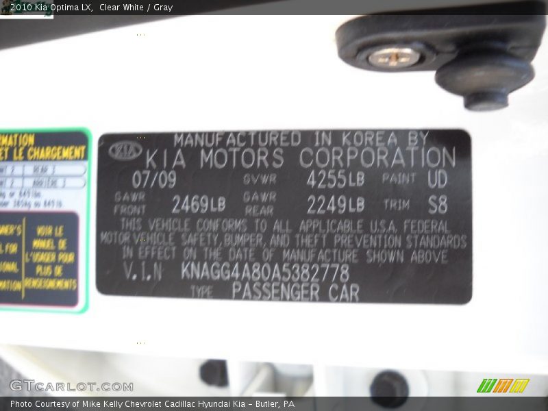 Clear White / Gray 2010 Kia Optima LX