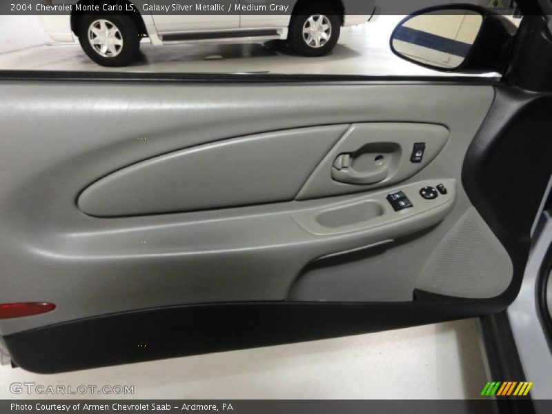 Galaxy Silver Metallic / Medium Gray 2004 Chevrolet Monte Carlo LS