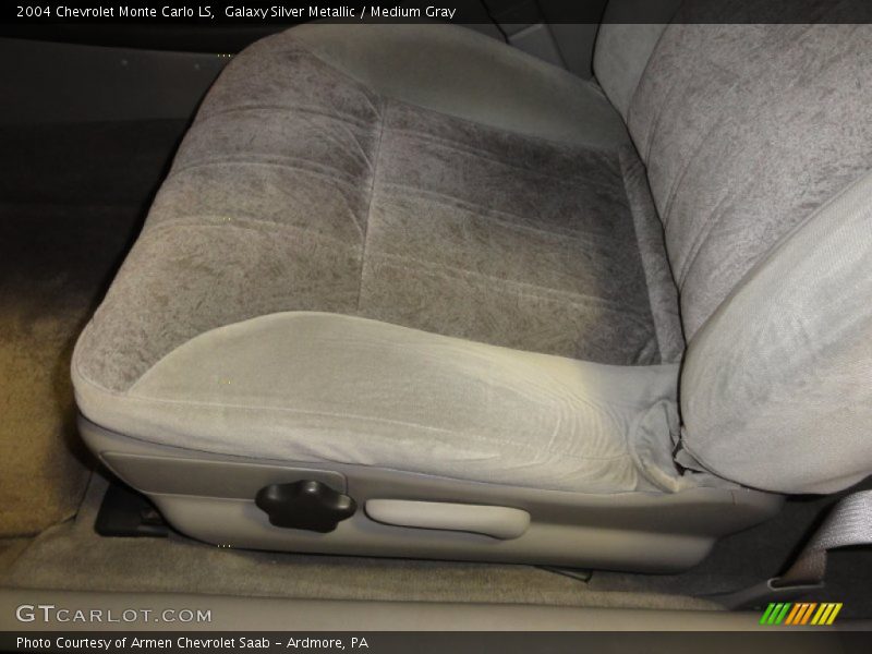Galaxy Silver Metallic / Medium Gray 2004 Chevrolet Monte Carlo LS