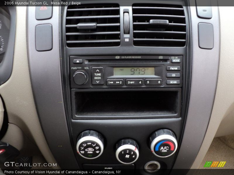 Mesa Red / Beige 2006 Hyundai Tucson GL