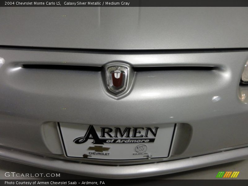 Galaxy Silver Metallic / Medium Gray 2004 Chevrolet Monte Carlo LS