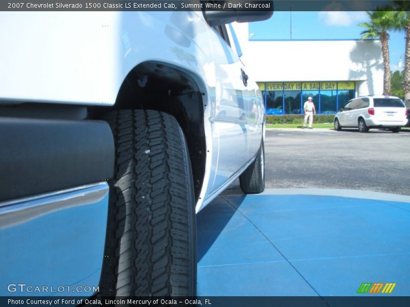 Summit White / Dark Charcoal 2007 Chevrolet Silverado 1500 Classic LS Extended Cab