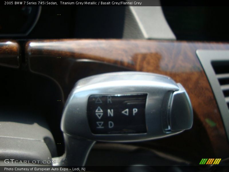  2005 7 Series 745i Sedan 6 Speed Steptronic Automatic Shifter