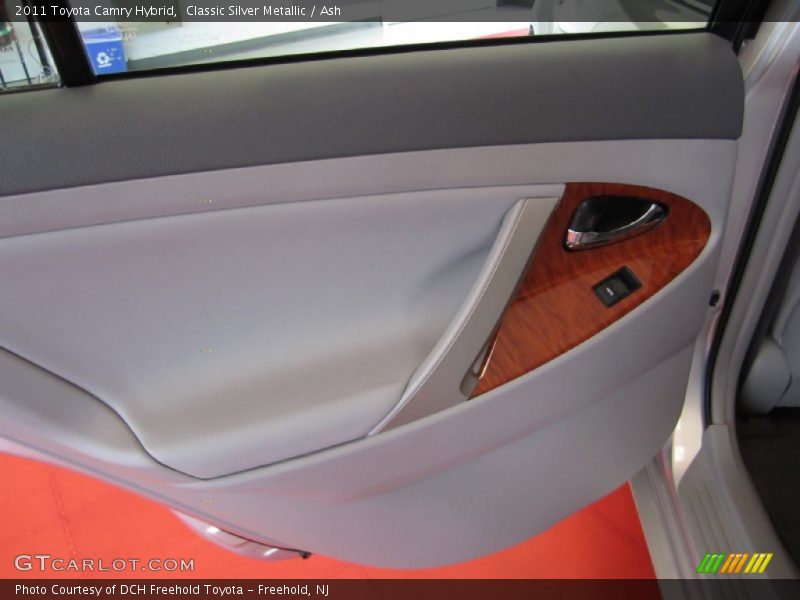 Classic Silver Metallic / Ash 2011 Toyota Camry Hybrid