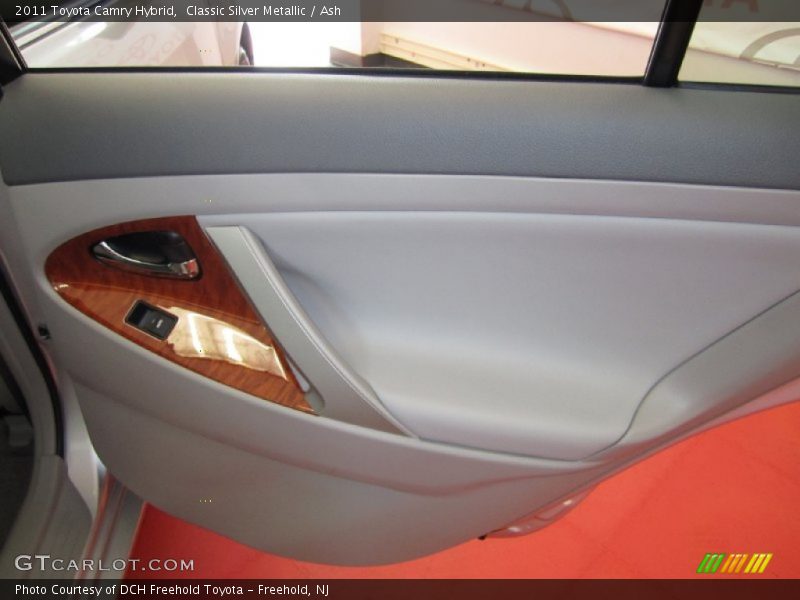 Classic Silver Metallic / Ash 2011 Toyota Camry Hybrid