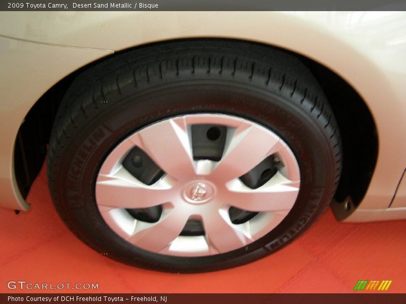 Desert Sand Metallic / Bisque 2009 Toyota Camry