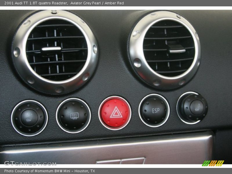 Controls of 2001 TT 1.8T quattro Roadster