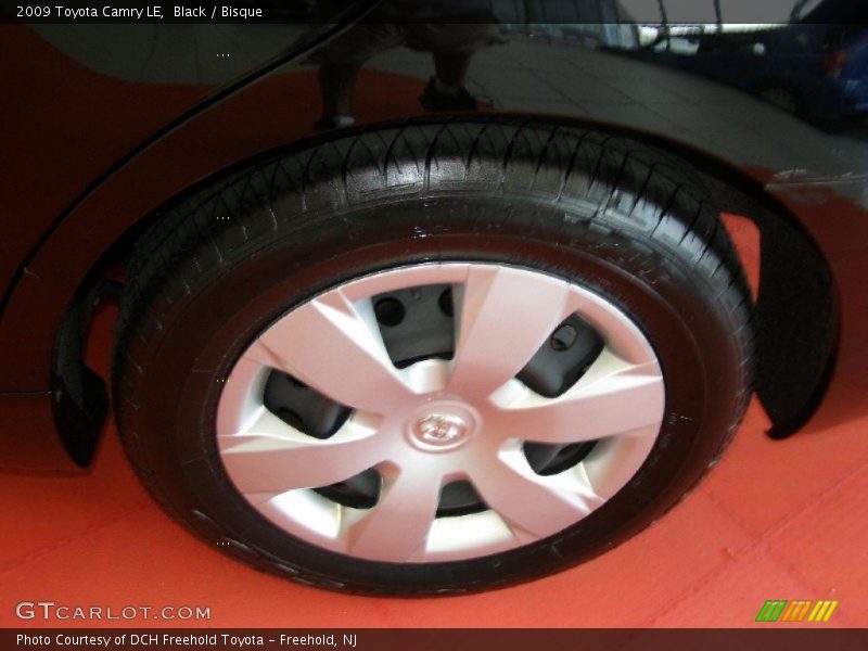 Black / Bisque 2009 Toyota Camry LE